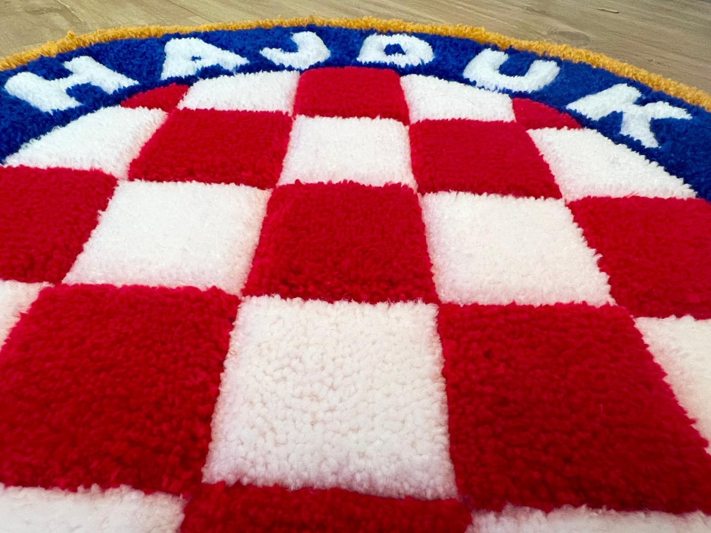 Hajduk split rug